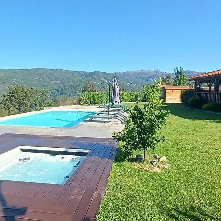 Hébergement de vacances Casa Da Moda - Turismo De Campo *