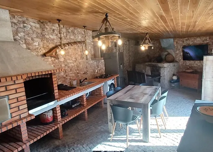 Semesterbostad Casa Da Moda - Turismo De Campo *